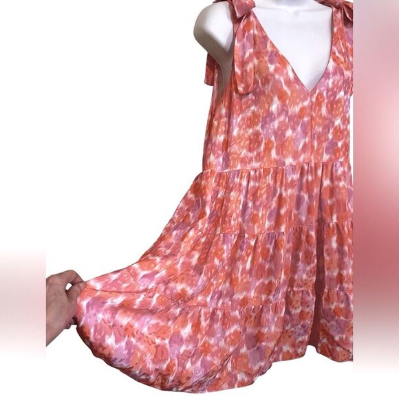 REVOLVE X Amanda Uprichard Pruitt Rosato Tiered Mini Dress Flowy SZ M Resort - Picture 8 of 16